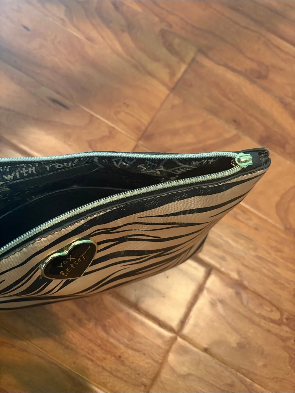 BETSEY JOHNSON Large Charging Wristlet Zebra Print Pouch Bag